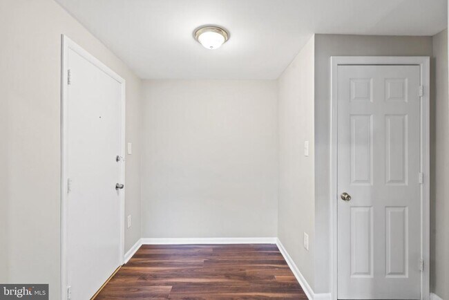 Photo - 1606 Opus Ave