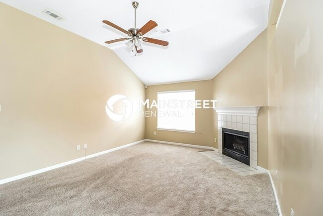 3 Bedroom Pet-Friendly Home in Memphis, TN with Main Street Renewal