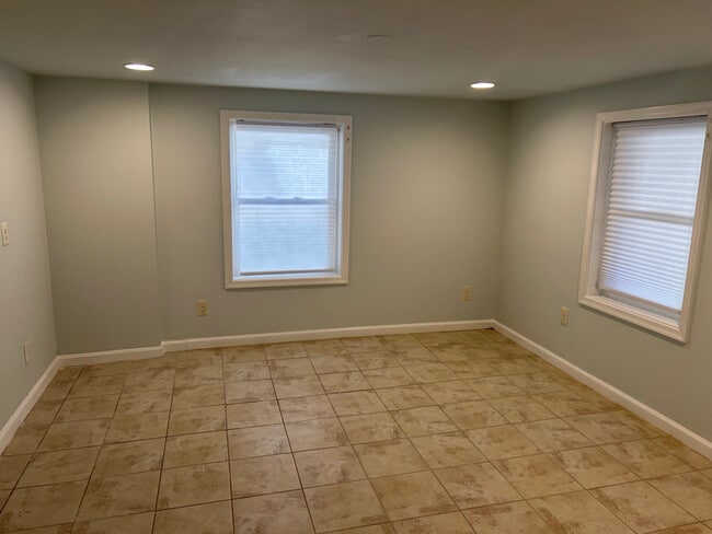 Photo - 5313 Flanders Ave