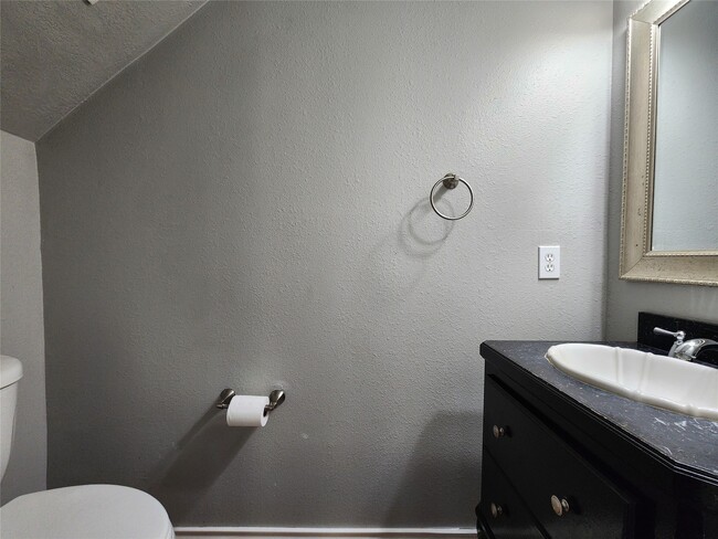 Photo - 119 Anise Tree Pl