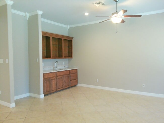 Photo - 4750 Grand Junction Drive