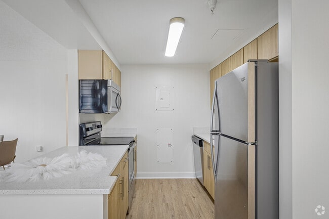 Eutaw 1BR, 1BA - 800SF - Kitchen