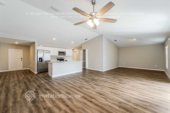 Photo - 759 Lomas St