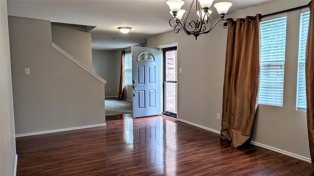 Photo - 1308 Lamar Ln