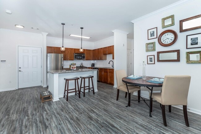 Photo - Glenview House