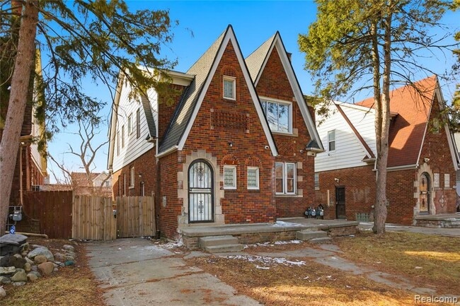 Building Photo - 14615 Winthrop St