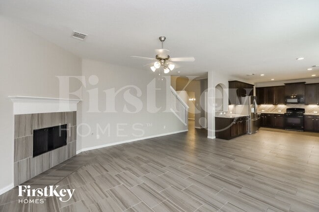 Photo - 10107 Stone Briar Dr