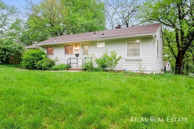 Photo - 3902 W 72nd Terrace