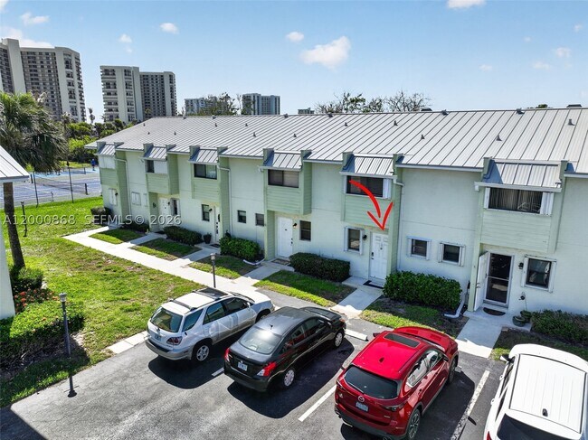 9425 S Ocean Dr