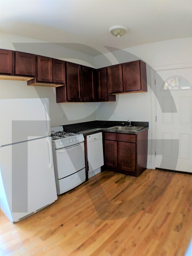 Photo - 3817 N Fremont St