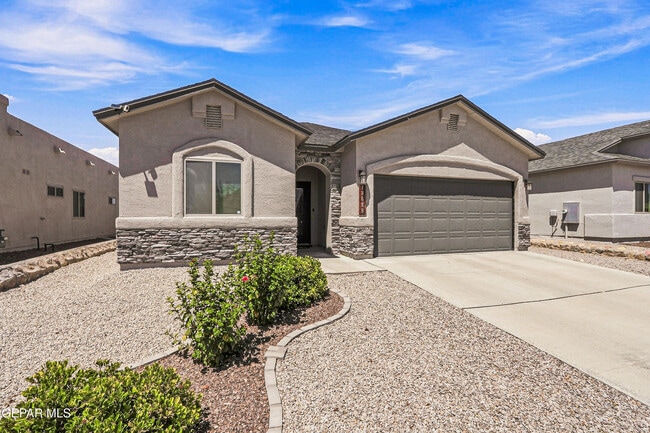 Photo - 13689 Flora Vista Ave