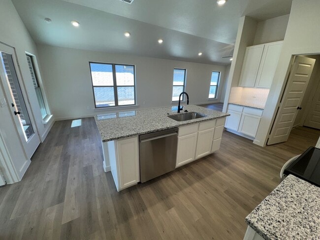 Photo - 240 Trailblazer Ln