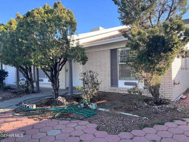Photo - 10524 Candlewood Ave