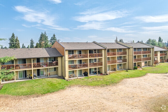 r45a Laurel Court Apts.