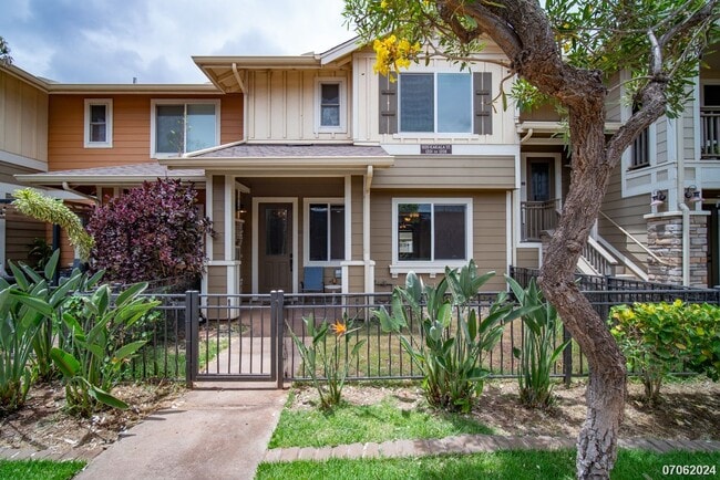Building Photo - 3 BD/2.5 BA Townhome in Awakea at Mehana in Kapolei