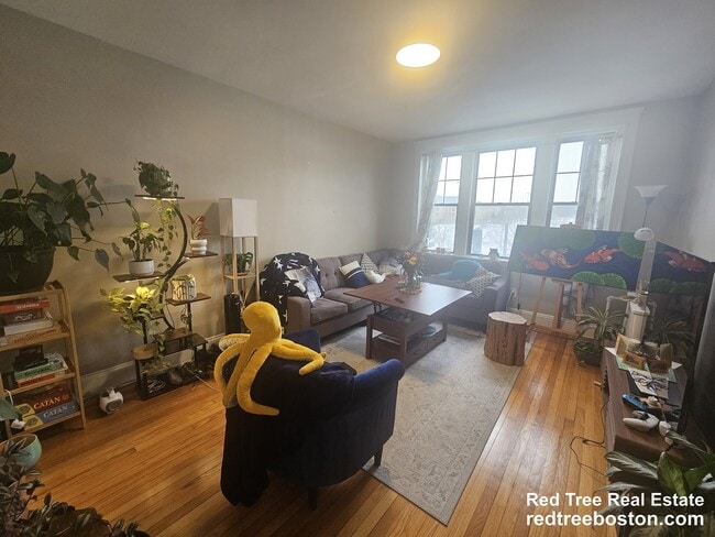 Photo - 370 Chestnut Hill Ave Unit 35