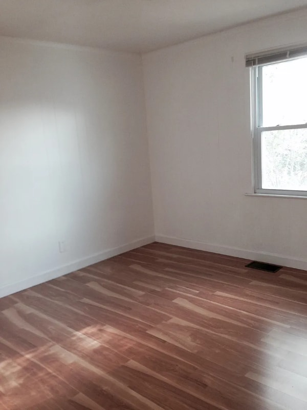 Photo - 1501 Veirs Mill Rd