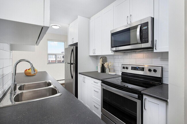 130 Gowan apartments for rent in East York - 130 Gowan Ave