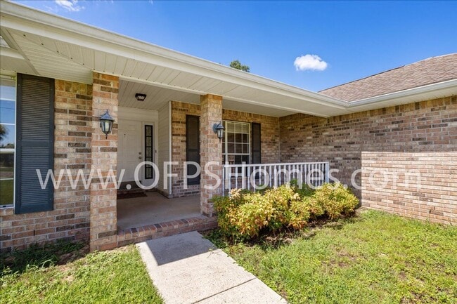 Building Photo - 4 Bedroom Home in Antioch Estates