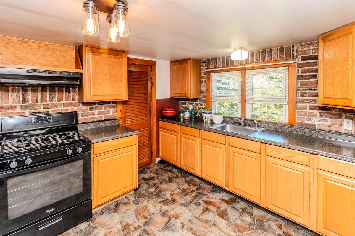 Photo - 874 New York 52, 876 Unit 876