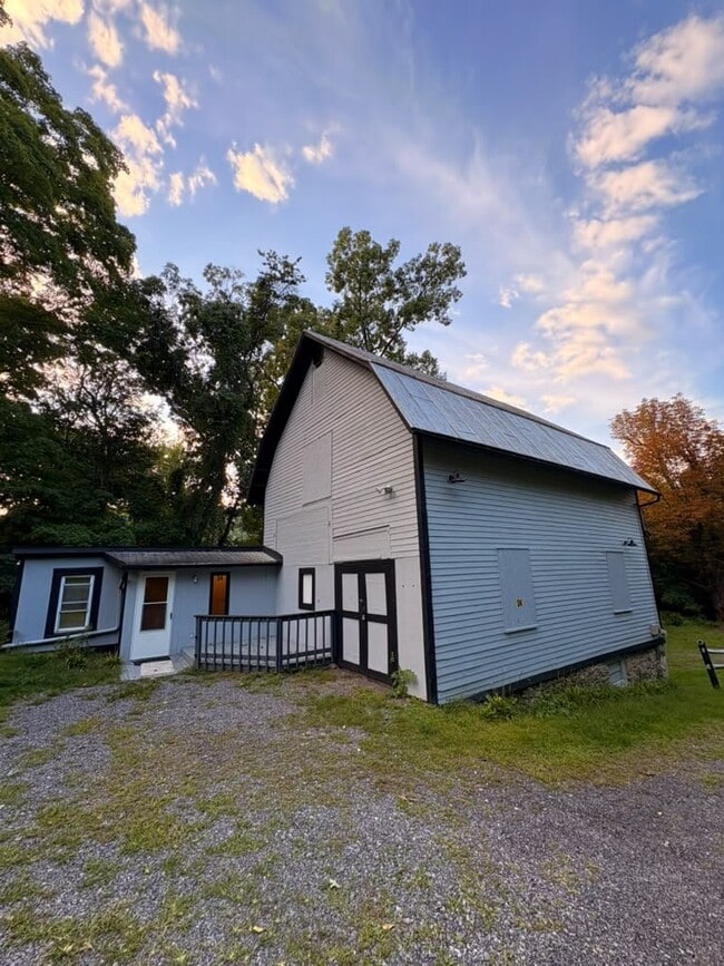 24 Devito Dr