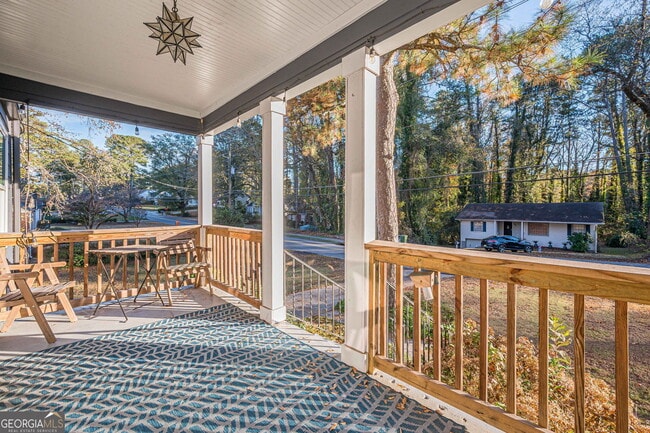 Photo - 1953 Beecher Rd SW