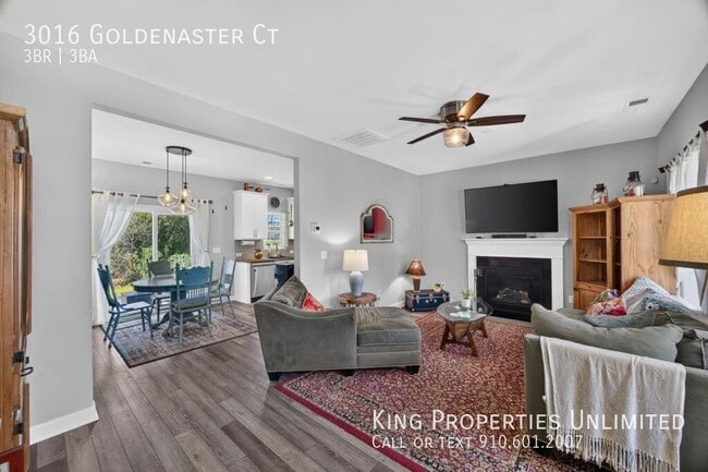 3016 Goldenaster Ct