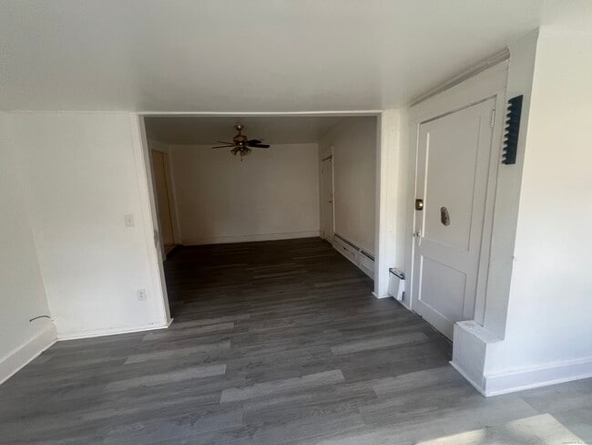 Photo - 381 Shelton Ave Apartamento Unidad 2