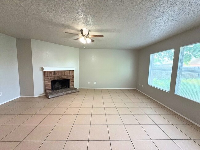 Photo - 3952 Golden Horn Ln