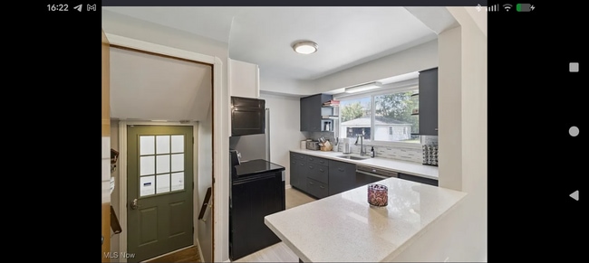 Photo - 2353 W Hedgewood Dr