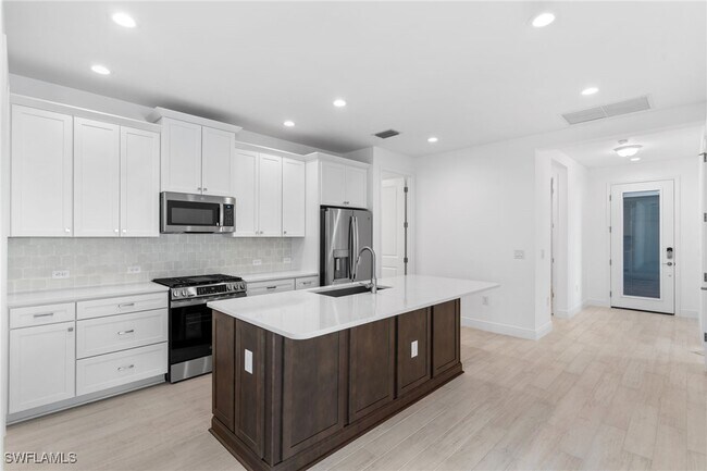 Photo - 4580 Skysail Dr