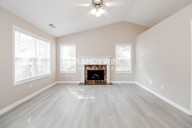 Photo - 35 Dews Trail