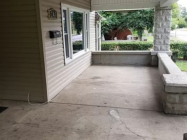 Photo - 243 W Locust St Unidad 1