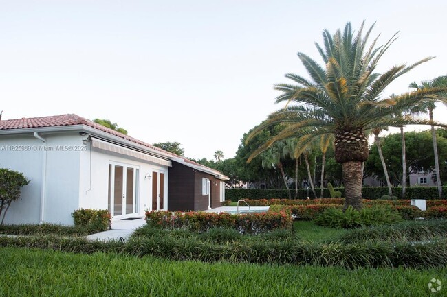 Building Photo - 6598 NW 113th Pl Rental