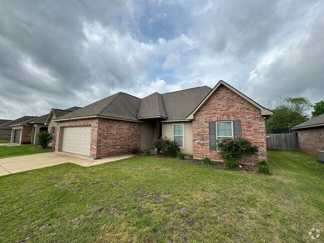 Building Photo - Close to Barksdale Air Force Base... Rental