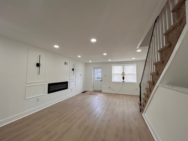 Photo - 8033 Williams Ave
