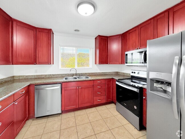 Building Photo - Great 3B/2BA Condo in El Cajon! Unit 13