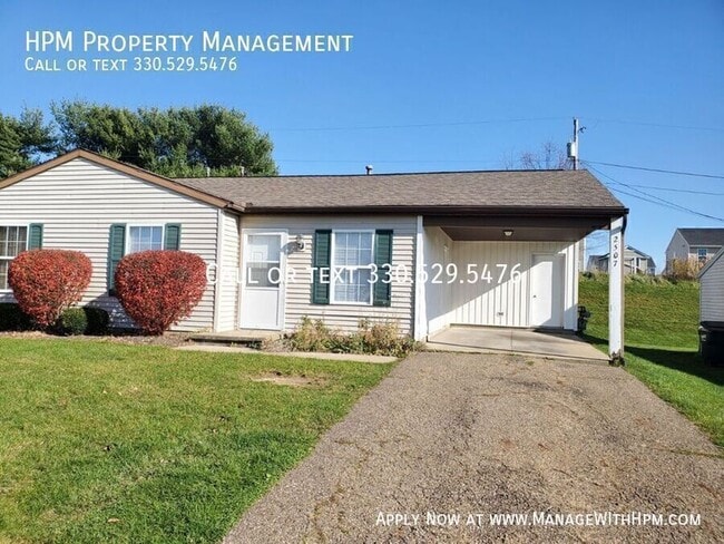Building Photo - 2507 Zircon St NE