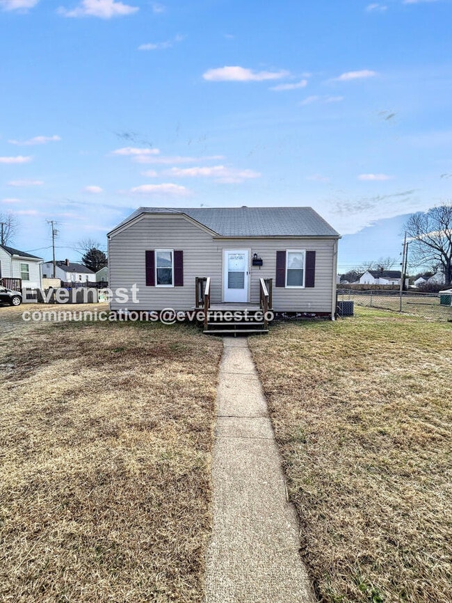 Building Photo - 2919 Creighton Rd