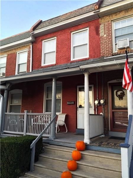 Building Photo - 947 Sargent Ave Rental