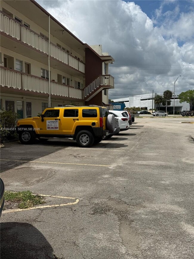 Photo - 1481 NE Miami Gardens Dr Unit 169