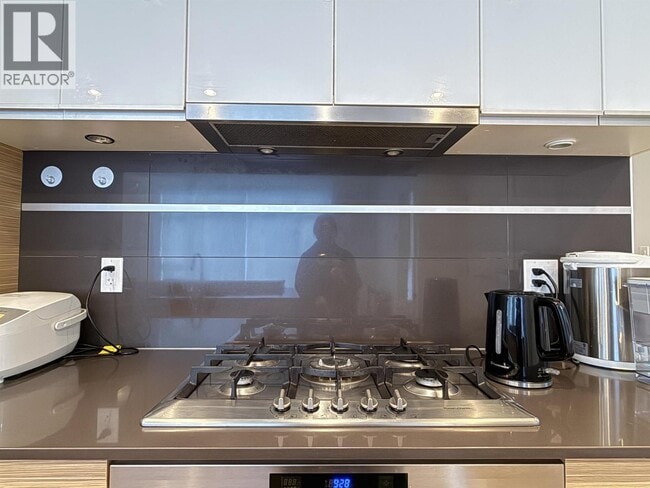 Photo - 4688 Kingsway Unité 3501