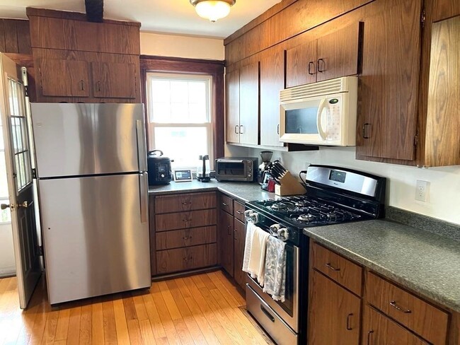 Photo - 5 Glenmont Rd Unit 1