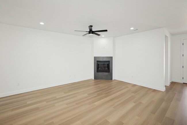 Photo - 10424 Tierra Santa Dr Unidad BME 10424 Tierra Santa  D