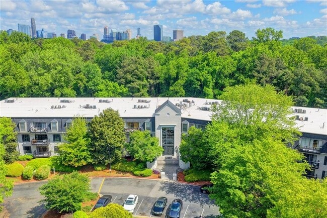 Photo - 4101 Pine Heights Dr NE