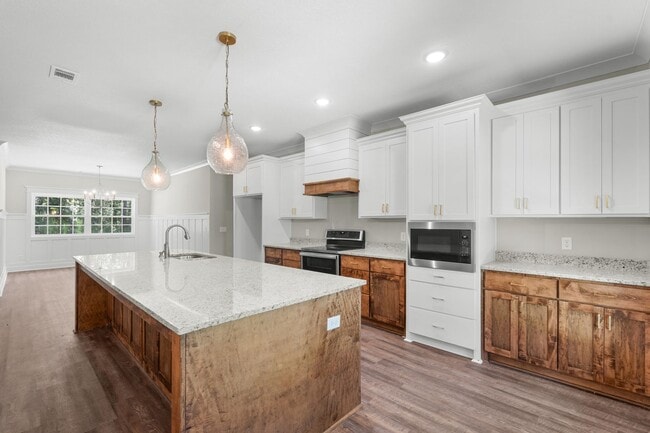 Photo - 1253 E Hampton Dr