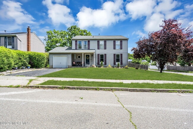 Photo - 22 Compass Ln
