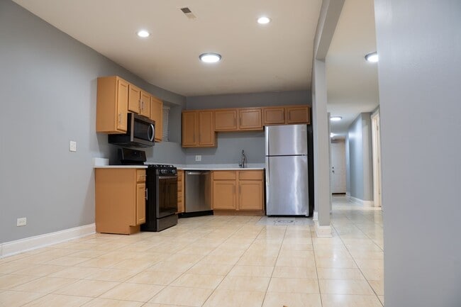 Photo - 6605-07 S Kimbark Ave Unit 6605 - 1