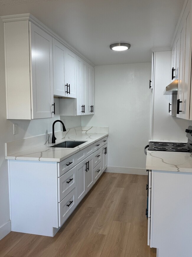 Buena Capri Apartments