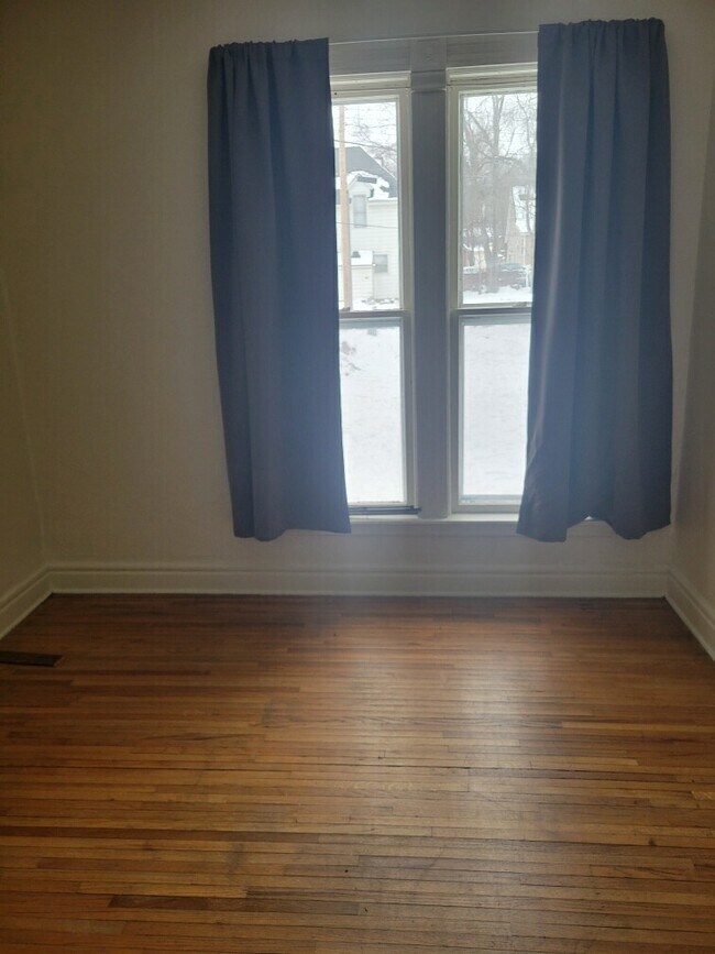 Photo - 609 S Broad St Unidad 2